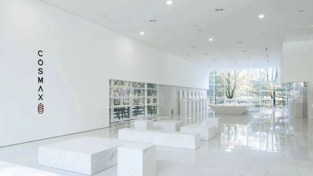 美妆行业周报｜科丝美诗2025年营收突破115亿元；广州花都区出台化妆品产业新政；资生堂中国与美丽田园达成战略合作